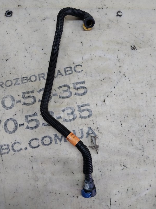 Топливный шланг Ford Explorer 3.0 Топливный шланг Ford Explorer 3.0