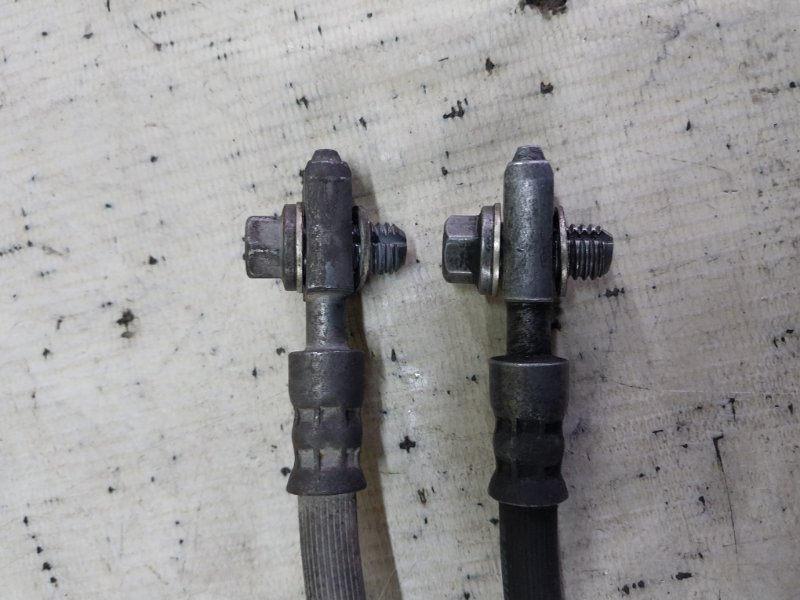 Шланг тормозной Volkswagen Tiguan Tiguan 2 2.0 DTEA Шланг тормозной Volkswagen Tiguan Tiguan 2 2.0 DTEA