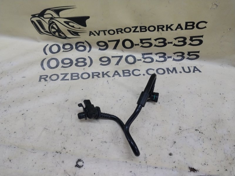 Запчасть трубка вакуумна Volkswagen Tiguan 2022 Tiguan 2 2.0 DTEA 5QN612041M Б/У Трубка вакуумна Volkswagen Tiguan 2022 Tiguan 2 2.0 DTEA 5QN612041M Б/У