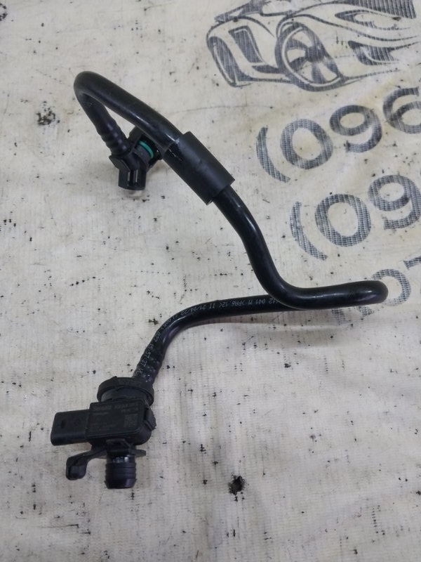 Трубка вакуумна Tiguan 2022 Tiguan 2 2.0 DTEA Трубка вакуумна Tiguan 2022 Tiguan 2 2.0 DTEA