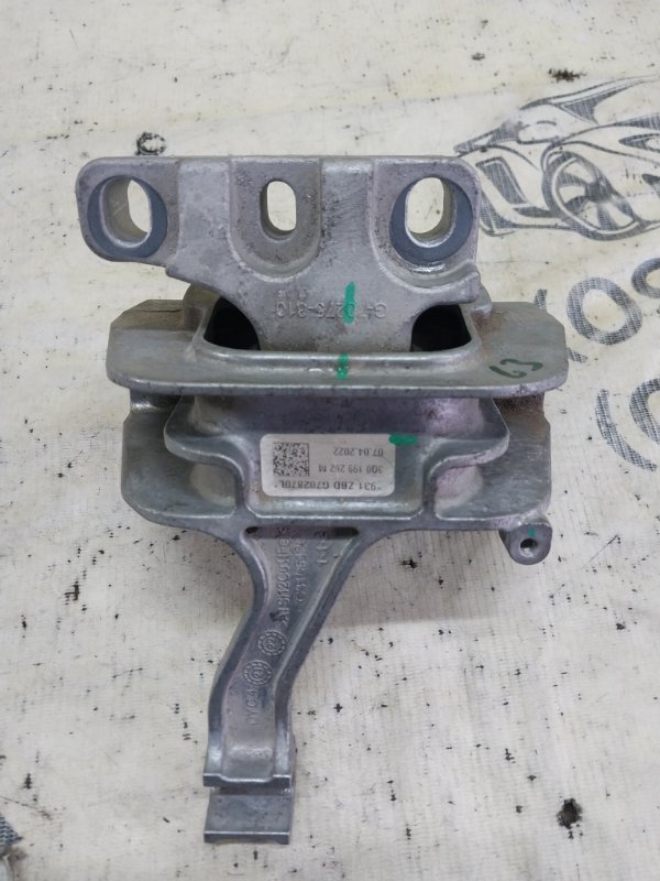 Подушка двигателя правая Tiguan 2022 Tiguan 2 2.0 DTEA Подушка двигателя правая Tiguan 2022 Tiguan 2 2.0 DTEA