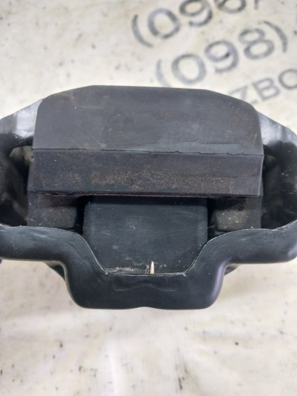 Подушка двигателя левая Tiguan 2022 Tiguan 2 2.0 DTEA Подушка двигателя левая Tiguan 2022 Tiguan 2 2.0 DTEA