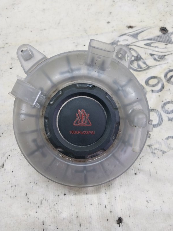 Бачок расширительный Tiguan 2022 Tiguan 2 2.0 DTEA Бачок расширительный Tiguan 2022 Tiguan 2 2.0 DTEA