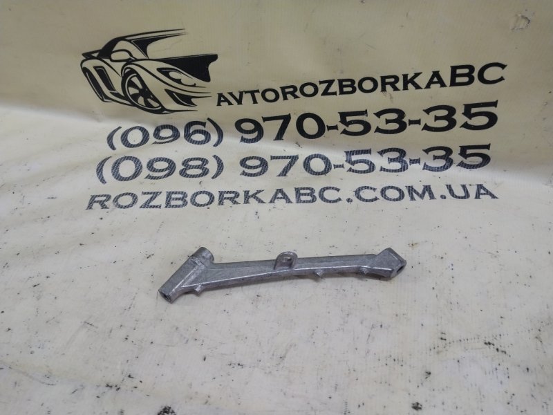 Запчасть кронштейн впускного коллектора Volkswagen Tiguan 2022 Tiguan 2 2.0 DTEA 06L129723C Б/У Кронштейн впускного коллектора Volkswagen Tiguan 2022 Tiguan 2 2.0 DTEA 06L129723C Б/У