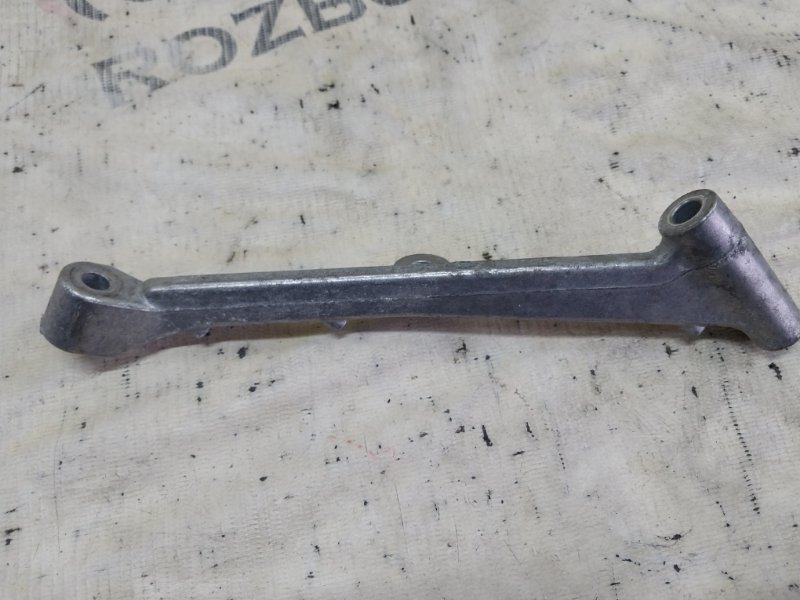 Кронштейн впускного коллектора Volkswagen Tiguan Tiguan 2 2.0 DTEA Кронштейн впускного коллектора Volkswagen Tiguan Tiguan 2 2.0 DTEA