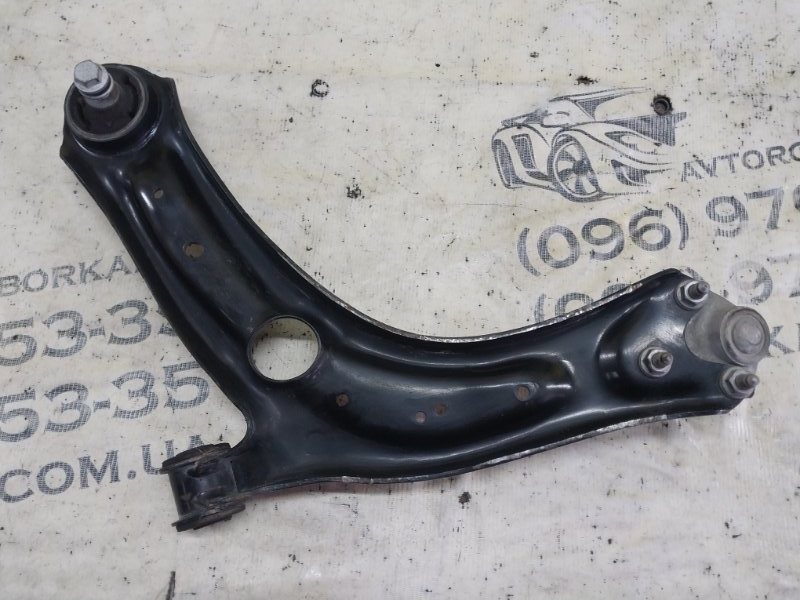 Рычаг подвески нижний передний правый Tiguan 2022 Tiguan 2 2.0 DTEA Рычаг подвески нижний передний правый Tiguan 2022 Tiguan 2 2.0 DTEA