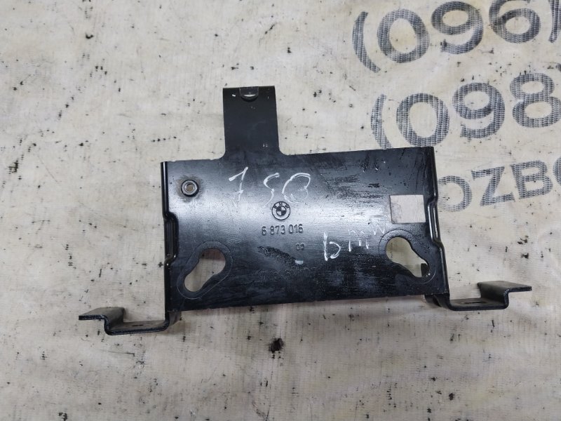 Кронштейн дистроника 750 2016 G12 4.4 Кронштейн дистроника 750 2016 G12 4.4