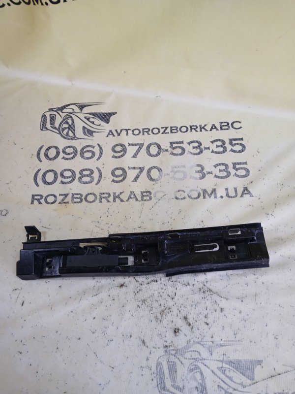 Кронштейн порога задний правый BMW X1 2020 F48 B46A20O1 51 77 7 332 334 Б/У