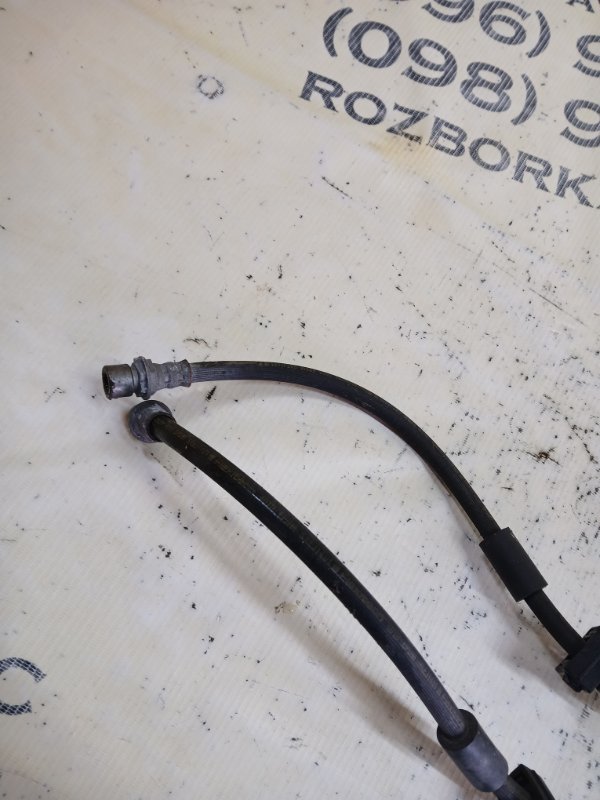 Тормозной шланг передний Explorer 2020 3.0