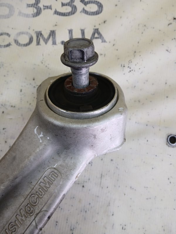 Рычаг подвески нижний передний правый Explorer 2020 3.0