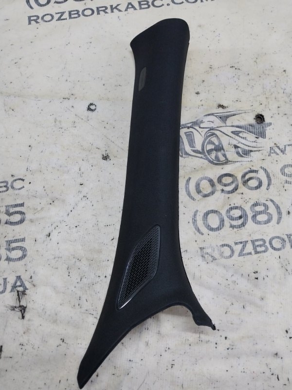 Батон/передняя стойка передняя правая GLB 2020 X247 D260920(D19) Батон/передняя стойка передняя правая GLB 2020 X247 D260920(D19)