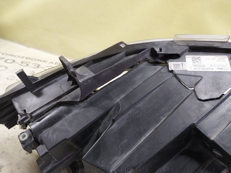 Фара передняя левая Sprinter 2021 W907 2.2