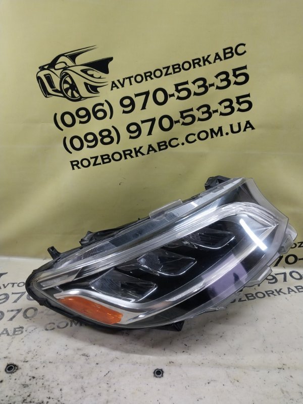 Фара передняя правая Mercedes-Benz Sprinter 2021 W907 2.2 A9109067600 Б/У