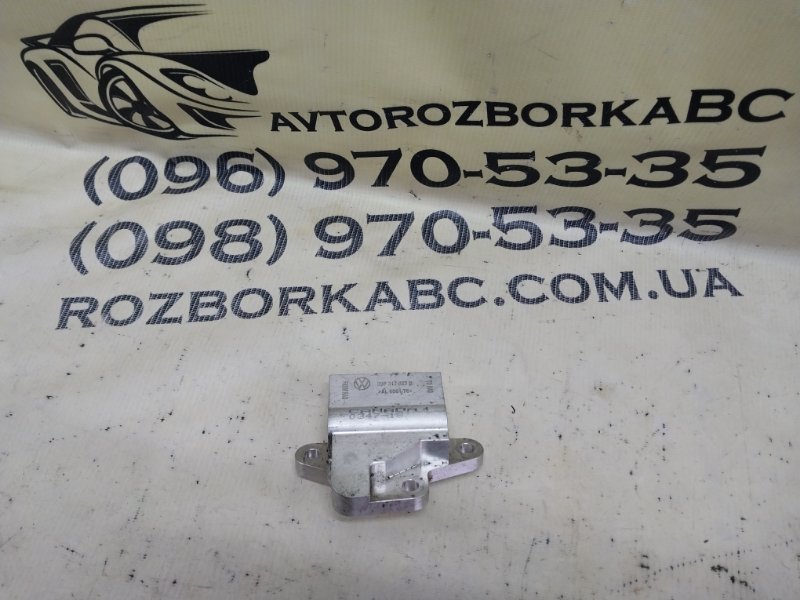 Клапан охлаждения акпп Volkswagen Tiguan 2022 Tiguan 2 2.0 DTEA 09P317027B Б/У