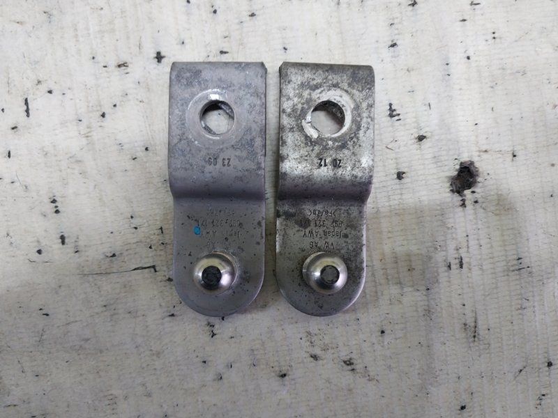 Кронштейн Акпп Tiguan 2022 Tiguan 2 2.0 DTEA Кронштейн Акпп Tiguan 2022 Tiguan 2 2.0 DTEA