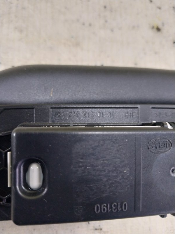 Ручка потолка задняя правая GLB 2020 X247 D260920(D19)