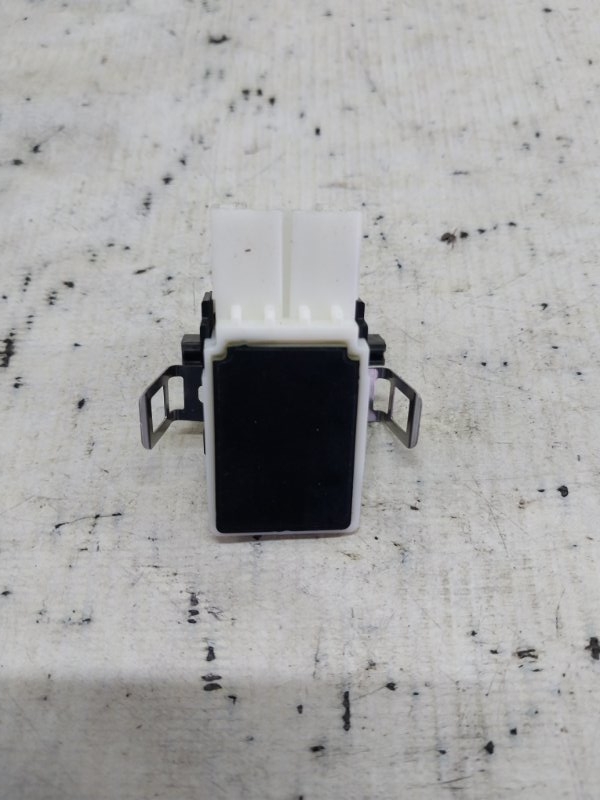 Датчик запотевания Ford Explorer 3.0 Датчик запотевания Ford Explorer 3.0