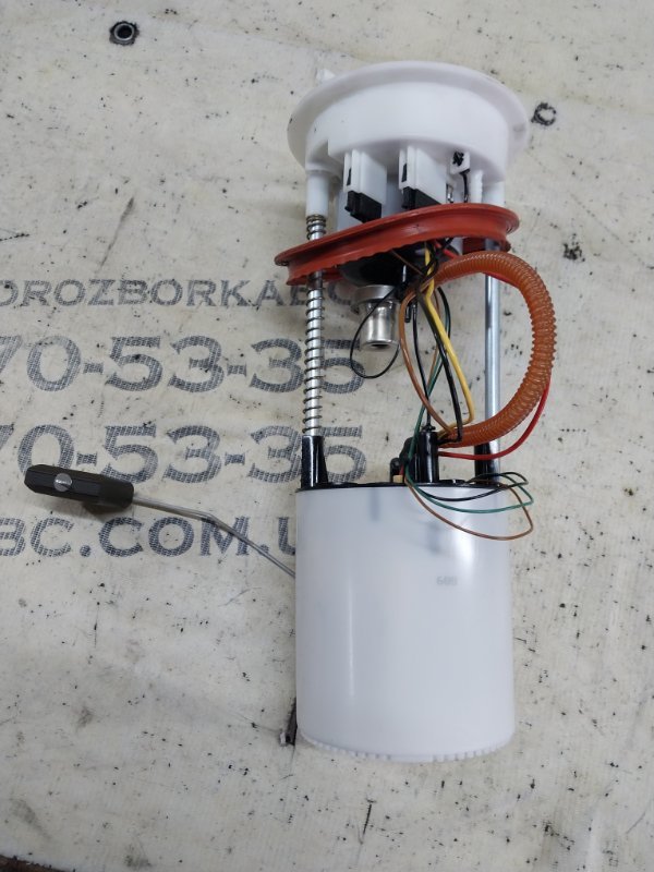 Топливный насос Macan 2015 95B CTMA