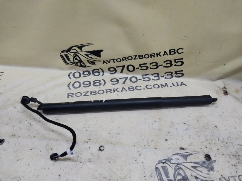 Запчасть амортизатор крышки багажника Audi Q3 2021 83A 2.0 CZRA 83A 827 851 D Б/У Амортизатор крышки багажника Audi Q3 2021 83A 2.0 CZRA 83A 827 851 D Б/У