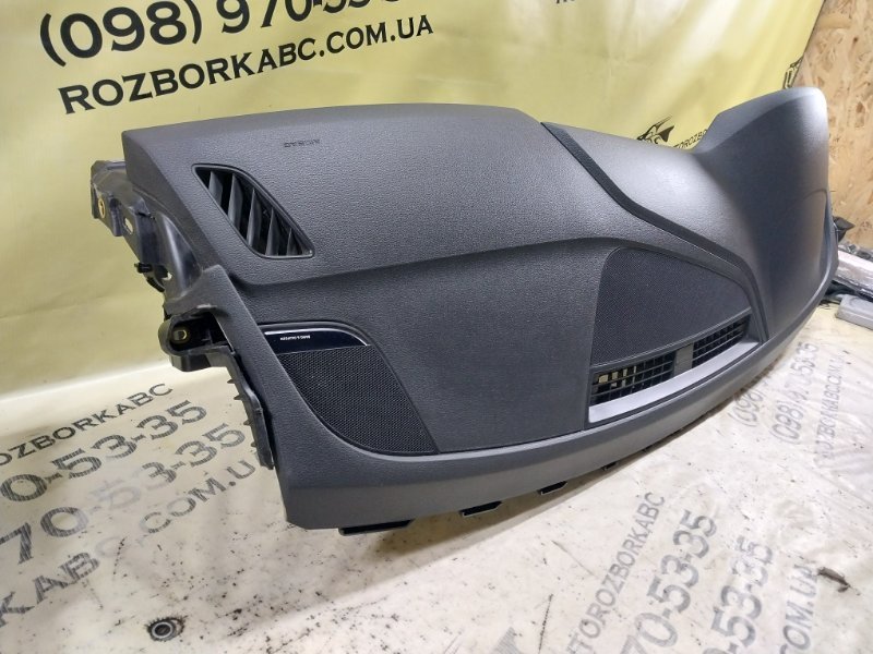 Панель торпедо Audi S5 Coupe 3.0 CWGD