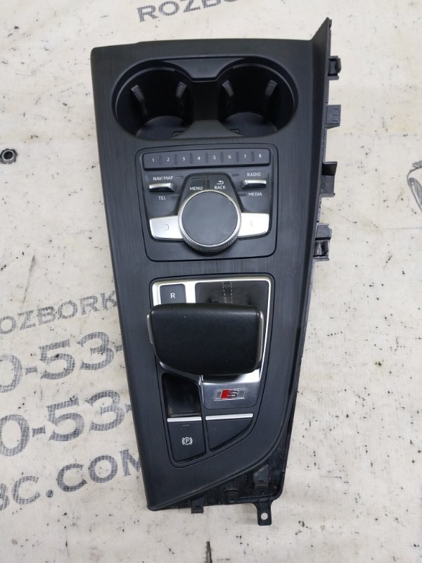 Накладка центральной консоли S5 2017 Coupe 3.0 CWGD