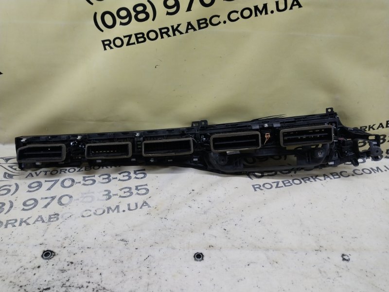 Дефлектор центральной панели S5 2017 Coupe 3.0 CWGD