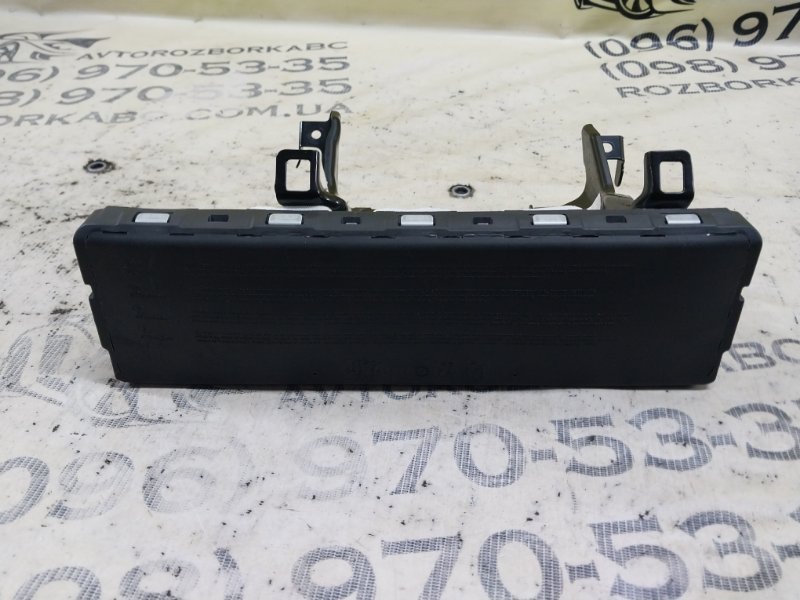 Подушка безопасности в колени S5 2017 Coupe 3.0 CWGD