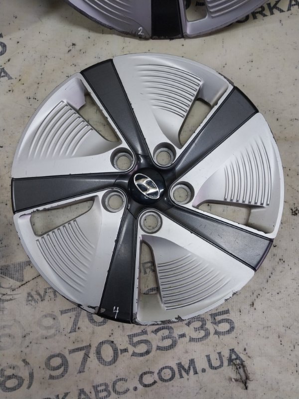 Колпак колеса Ioniq Hybrid 2019 1.6 DOHC - GDI Колпак колеса Ioniq Hybrid 2019 1.6 DOHC - GDI