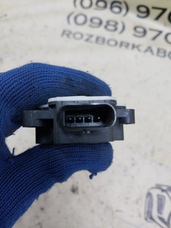 Актуатор / моторчик жалюзей Macan 2016 95B 3.0 CTMA