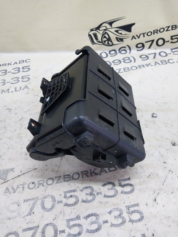 Абсорбер паров топлива Ioniq Hybrid 2019 1.6 DOHC - GDI Абсорбер паров топлива Ioniq Hybrid 2019 1.6 DOHC - GDI