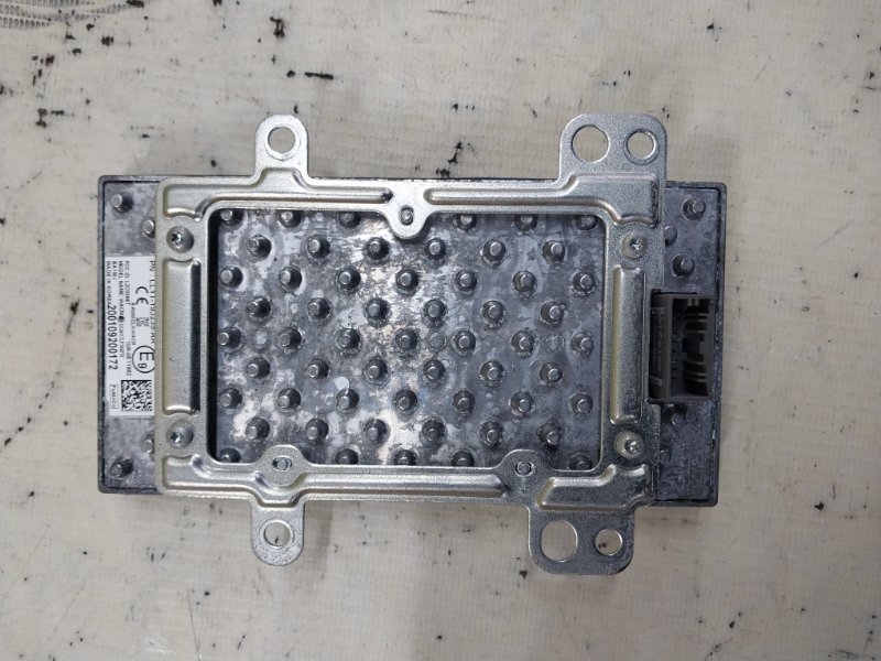 Безпроводная зарядка Ford Explorer 3.0