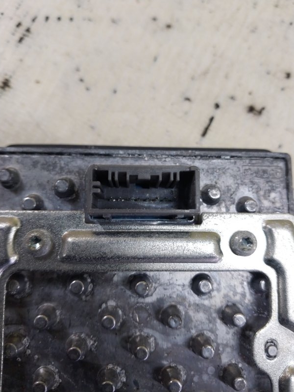 Безпроводная зарядка Explorer 2020 3.0