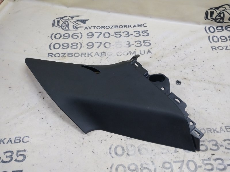 Накладка в салоне задняя левая Ford Explorer 2020 3.0 LB5Z7831005BC Б/У