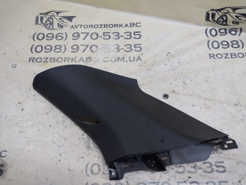 Накладка в салоне задняя правая Ford Explorer 2020 3.0 LB5Z7831004BC Б/У