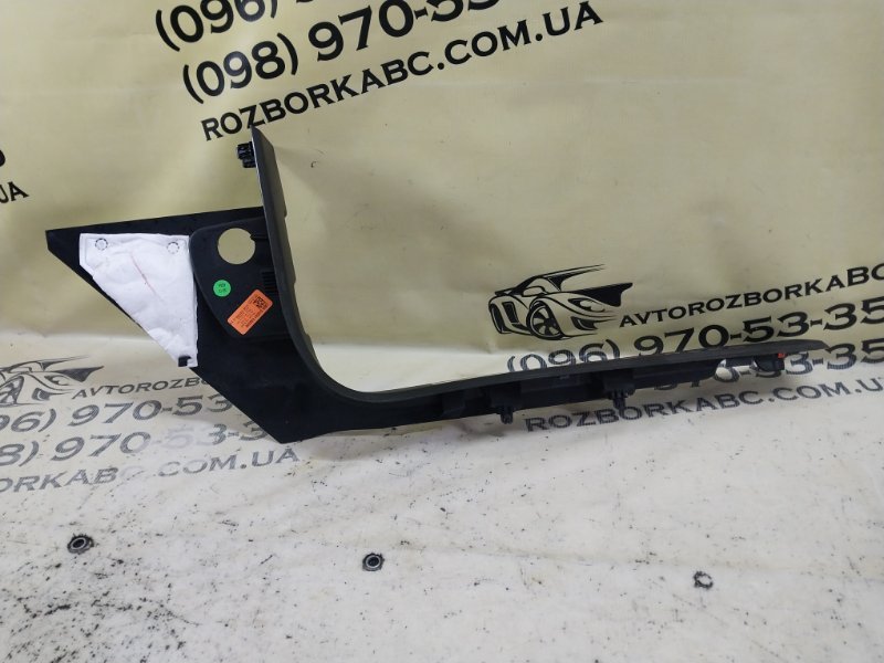 Накладка салона передняя левая Ford Explorer 3.0