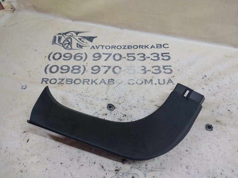 Накладка крышки багажника левая Ford Explorer 2020 3.0 LB5Z-7842411-AB Б/У