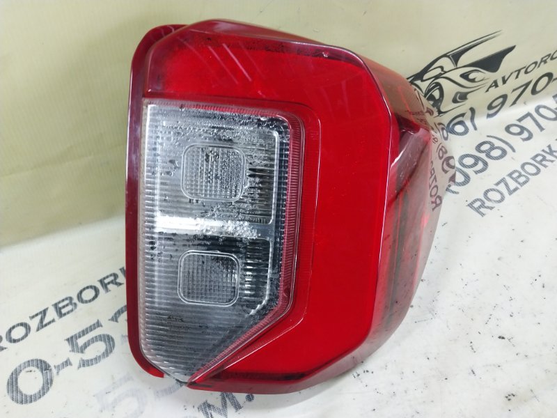 Фонарь/люстра задняя правая Explorer 2020 3.0