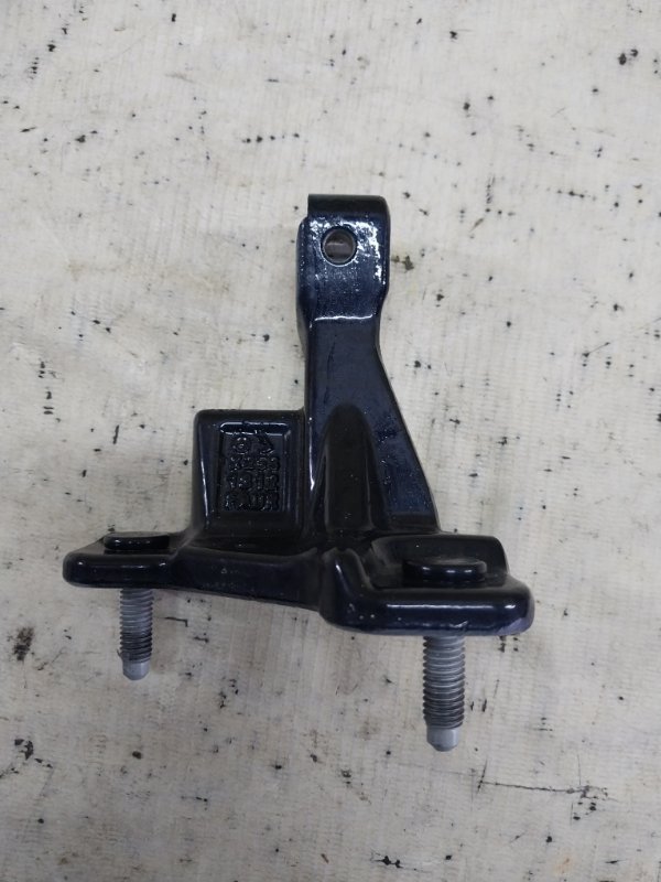 Петля двери нижняя передняя правая GLC 300 2019 X253 27492031635081