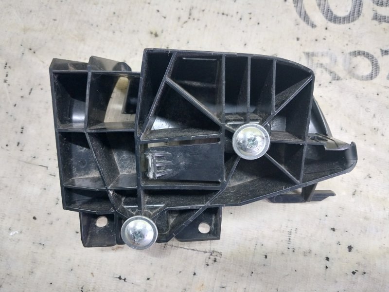 Направляющая ремня безопасности задняя левая Audi Q5 80A 2.0 DAYB