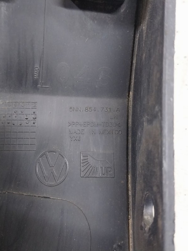 Накладка крыла левая Tiguan 2019 Tiguan 2 2.0 DGUA