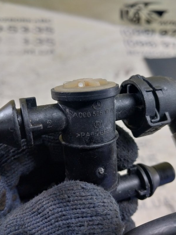 Клапан системы охлаждения GLC 300 2019 X253 27492031635081