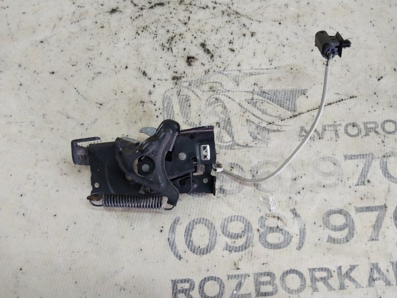 Замок капота левый X1 2020 F48 B46A20O1