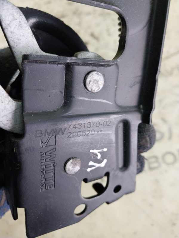 Замок капота правый X1 2020 F48 B46A20O1