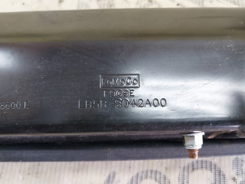 Подушка безопасности в колени правая Explorer 2020 3.0