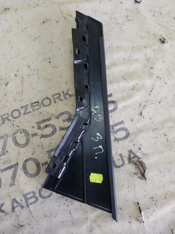 Накладка двери боковая задняя правая Audi Q3 83A 2.0 CZRA