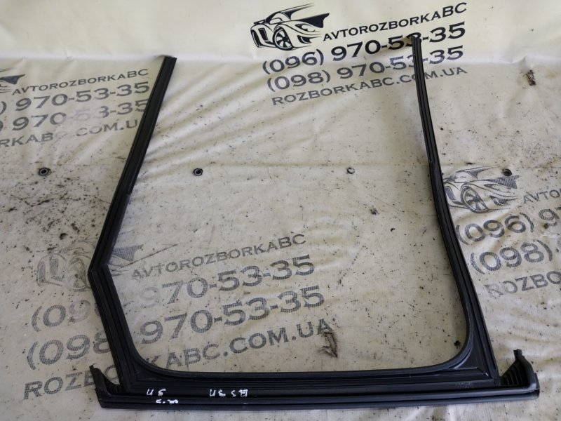 Молдинг двери верхний задний правый Audi Q3 83A 2.0 CZRA