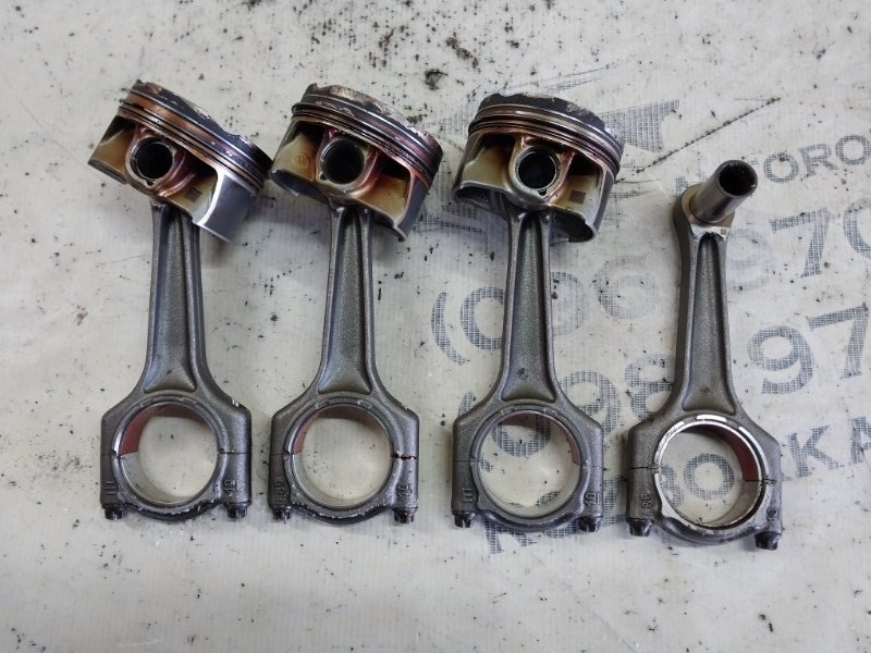 Шатун BMW X1 F48 B46A20O1