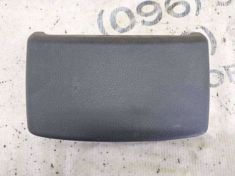 Накладка подлокотника Q7 2016 4M 3.0