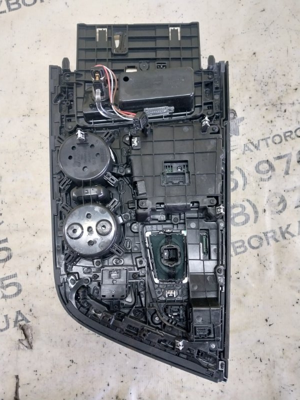 Блок управление мультимедиа Audi Q7 4M 3.0