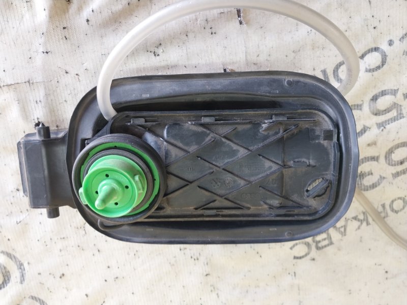 Лючок топливного бака Q7 2016 4M 3.0